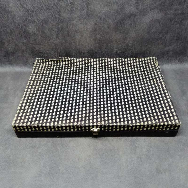 Highly Decorative Vintage Italian Silver plate Cutlery Set!!! (Box Slightly Damaged)