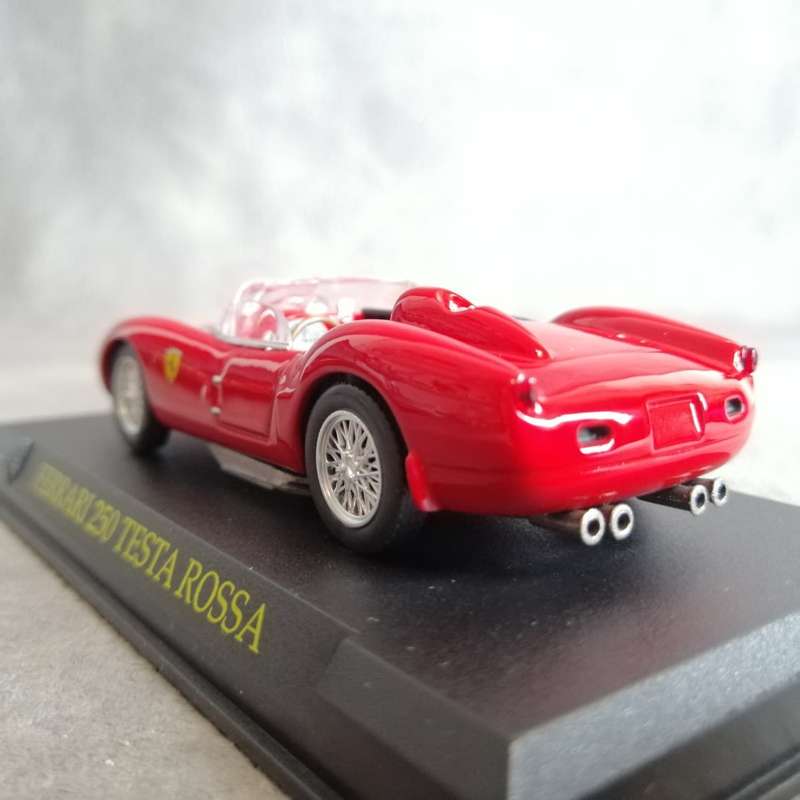 Highly Detailed Scale 1:43 Die Cast Metal Ferrari 250 Testa Rossa