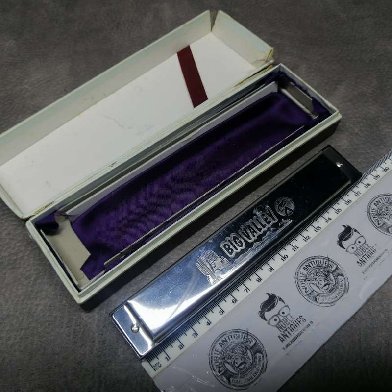 Fantastic!!! Large Vintage Boxed Hohner International Big Valley Harmonica!!!