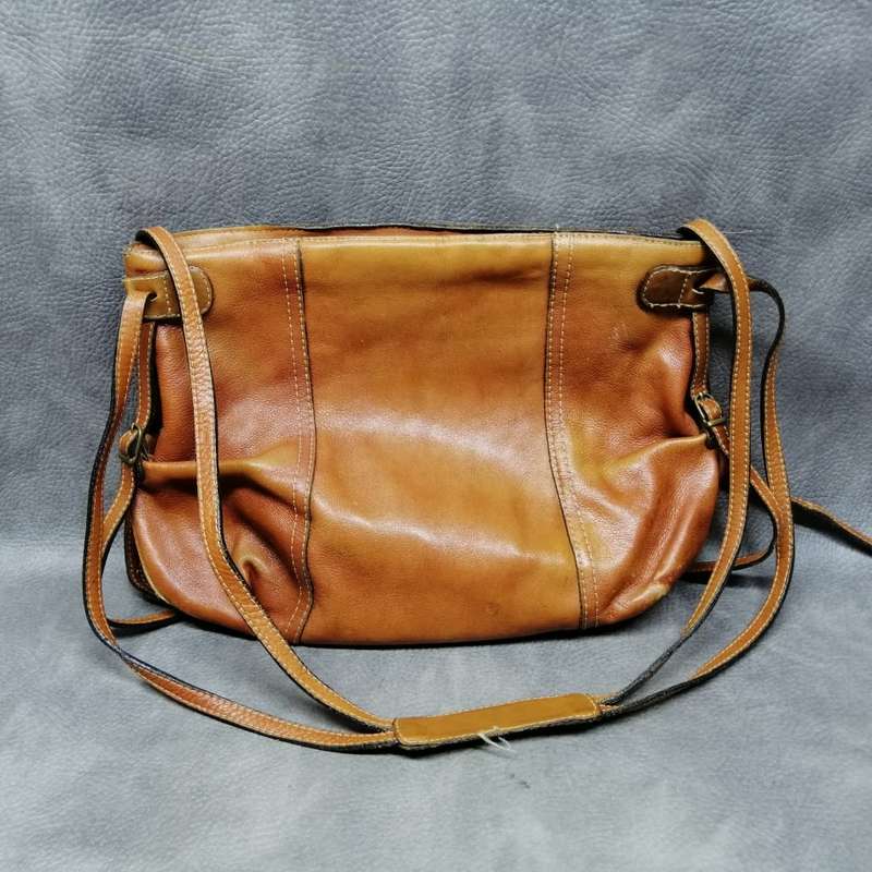 Fantastic!!! Ladies Genuine Leather Shoulder Sling and Hand Bag!!!
