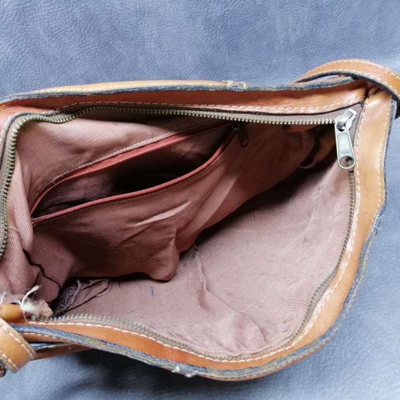 Fantastic!!! Ladies Genuine Leather Shoulder Sling and Hand Bag!!!