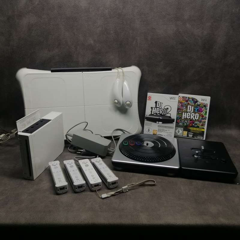 MASSIVE Nintendo Wii Combo!! Bid For All!!! Working!!!