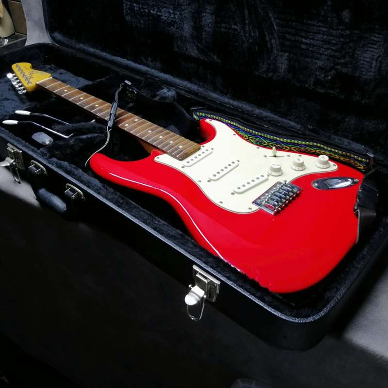 Super Cool!!! Original Crafter Cruiser Electric Guitar in Carry Case!!! Not Tested, No Strings!!!