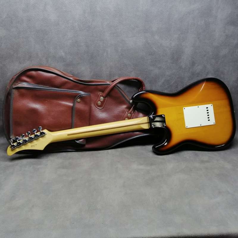 Super Cool!!! Original Vintage Kingston Electric Guitar and Carry Bag!!! Working!!!