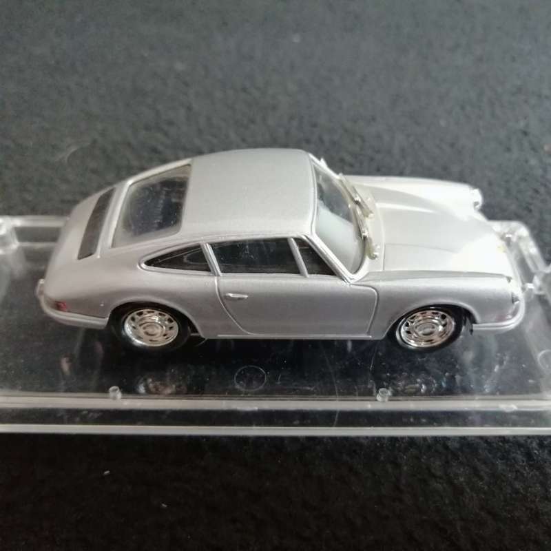 Detailed Boxed Die Cast Metal Retro Vitesse Porsche!!!