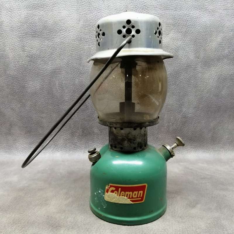 Original Vintage Coleman Model 237 Kerosene Lantern!!!