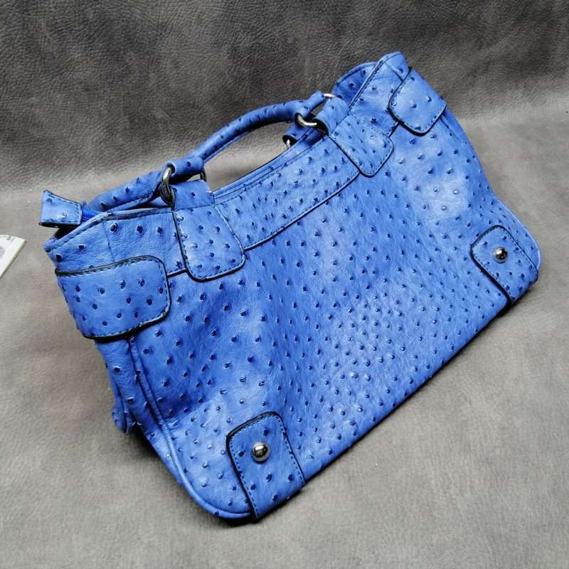 Fantastic!!! Luxury Guess Handbag. Like New!!!!!!