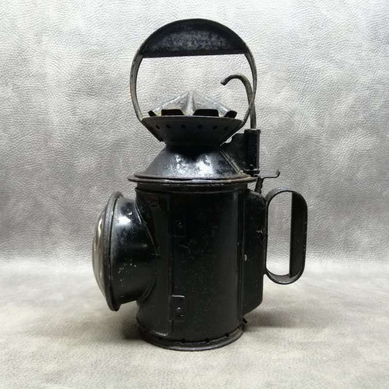 Large Vintage Metal Railway Lantern/Lamp!!!
