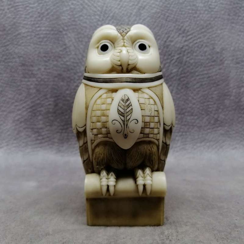 Highly Collectible!!! Original Highly Detailed John Biccard Prof Owl Marble Dust Cast Figurine!!!