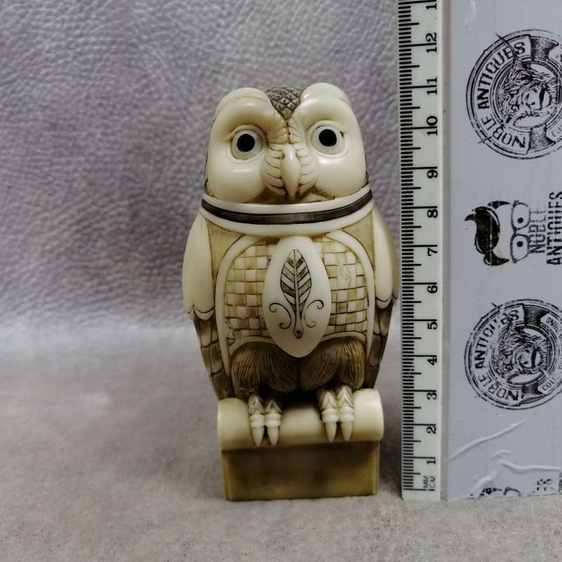 Highly Collectible!!! Original Highly Detailed John Biccard Prof Owl Marble Dust Cast Figurine!!!