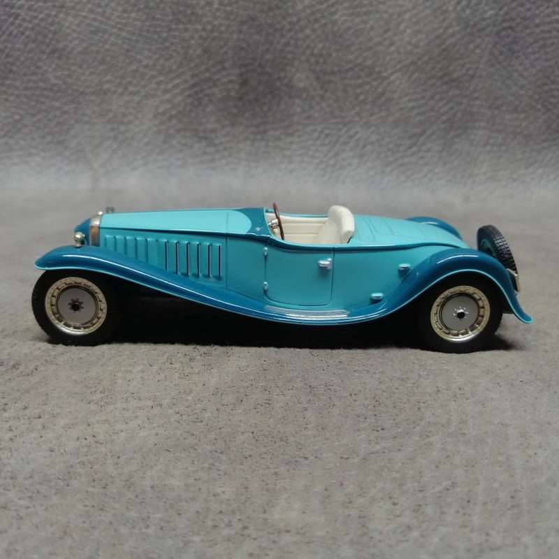 Die Cast Metal IXO Bugatti Royale Scale 1:43!!!