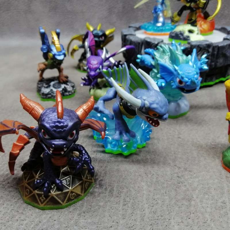 Massive Original Skylander Figurines and Board Collection!!! Bid for All!!!