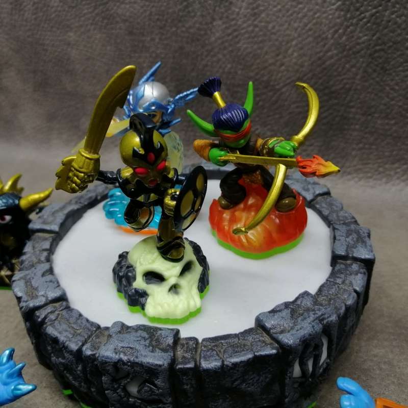Massive Original Skylander Figurines and Board Collection!!! Bid for All!!!