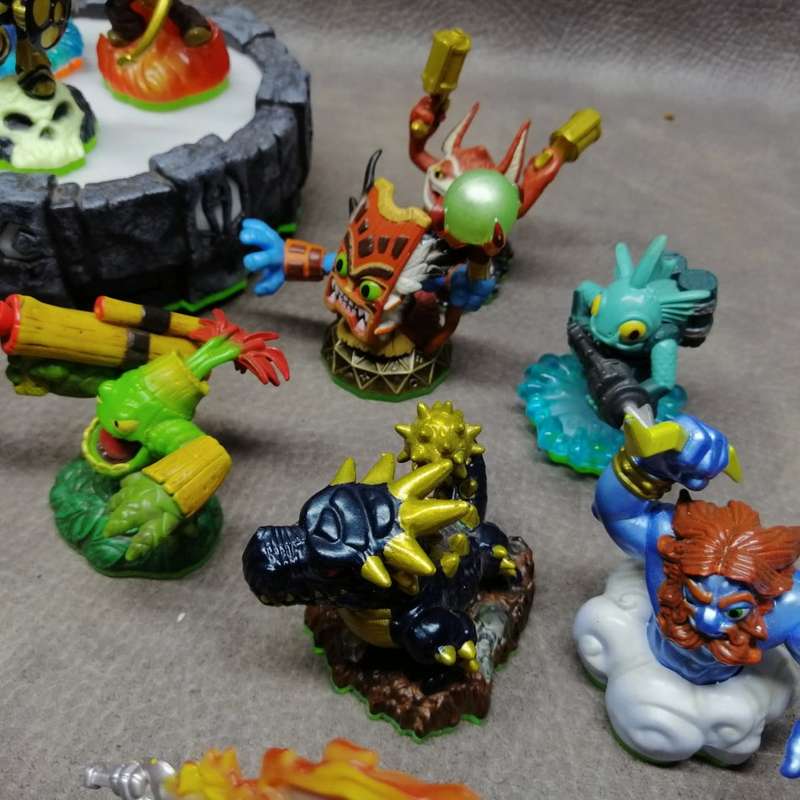 Massive Original Skylander Figurines and Board Collection!!! Bid for All!!!