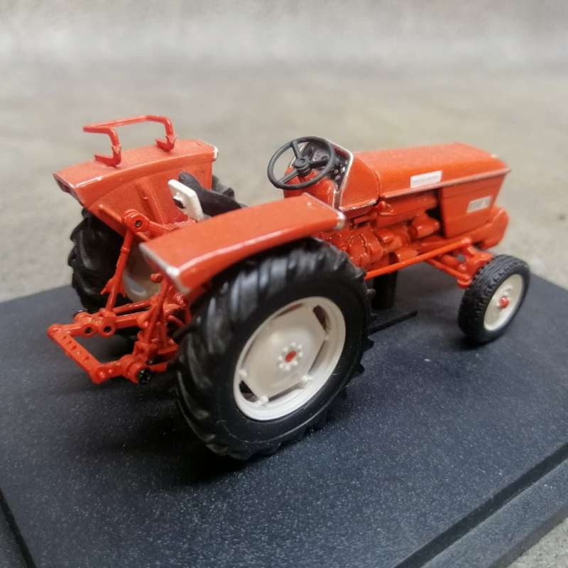 Highly Detailed Die Cast Metal 1968 Renault Tractor Approx. Scale 1:43!!!