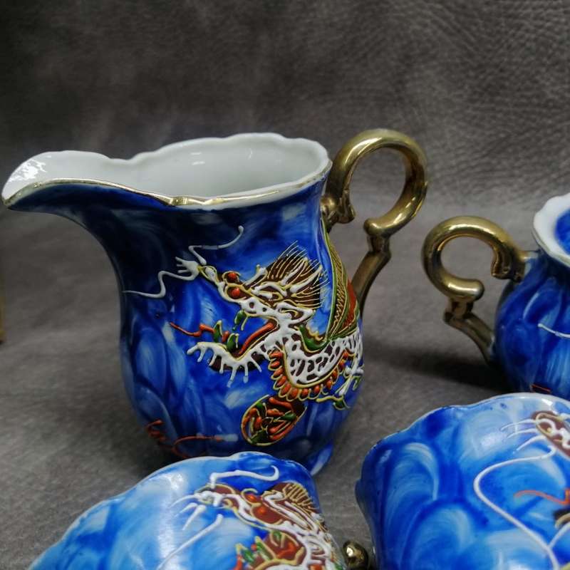 Oriental Dragon Design Porcelain Tea Set!!!