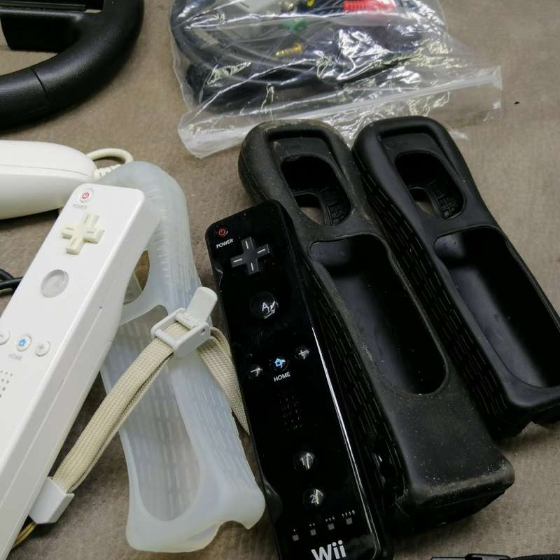 Fantastic!!! Original Boxed Nintendo Wii!!! Working!!!