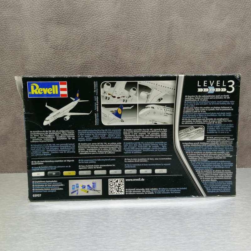 Original Sealed Revell Lufthansa Embraer 190 Scale 1:144