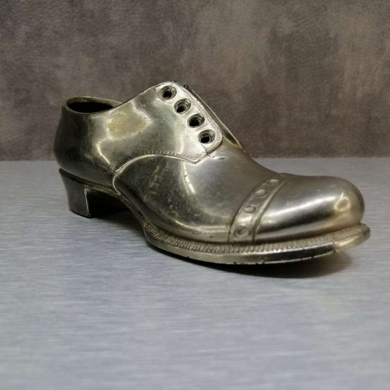 Detailed Half Size Cast Metal Salesman Shoe Sample!!!