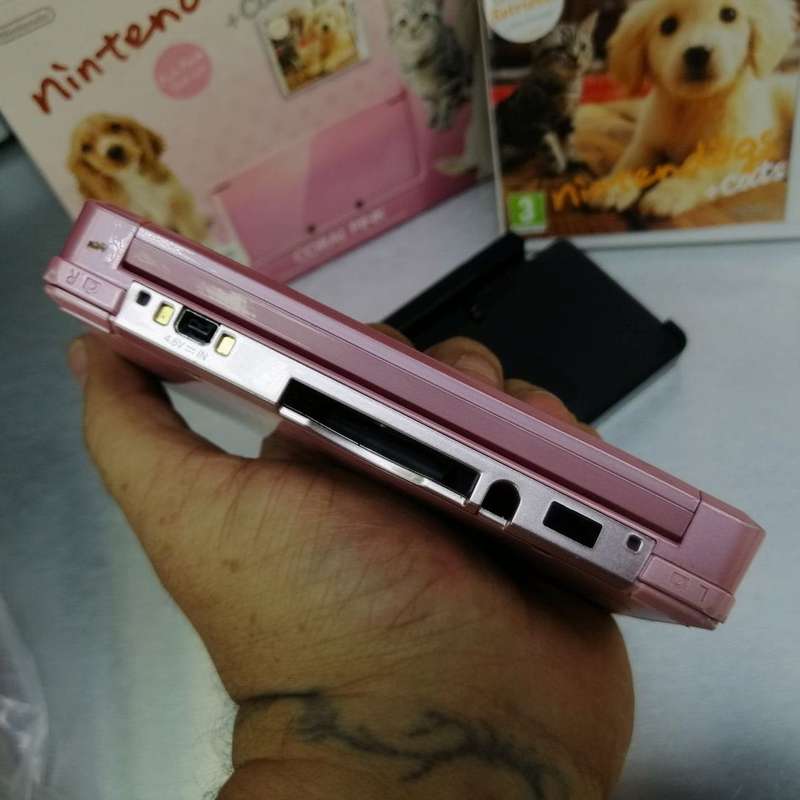 Fantastic!!! Original Boxed Nintendo 3DS Nintendogs Set!!! No Charger Cable, Not Tested!!!