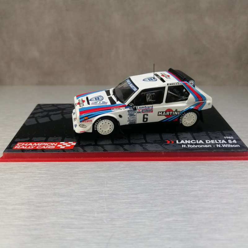 Highly Detailed Die Cast Metal 1985 Rally Lancia Delta C4!!!