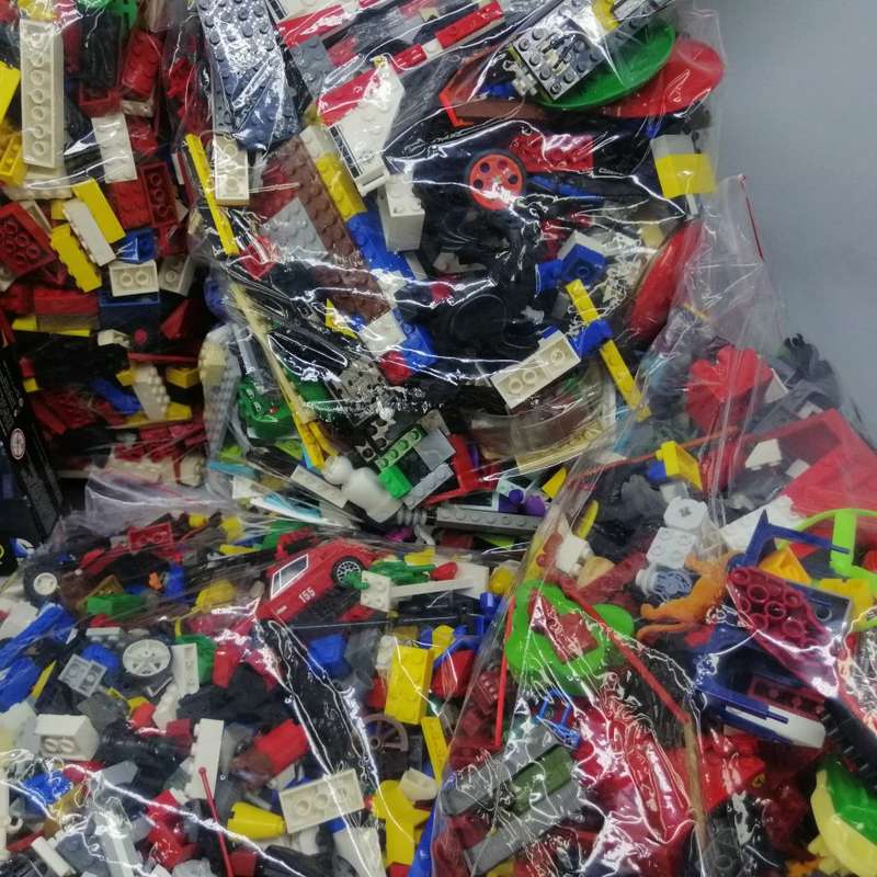 MASSIVE Original Lego Collection including Bag of Figurines!!!!