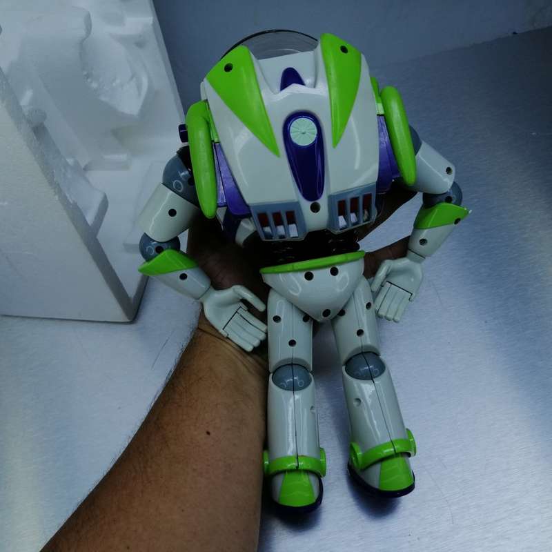 SUPER RARE!!! Original Boxed, 1995 Buzz Lightyear 1st Issue Talking Action Figure!!!