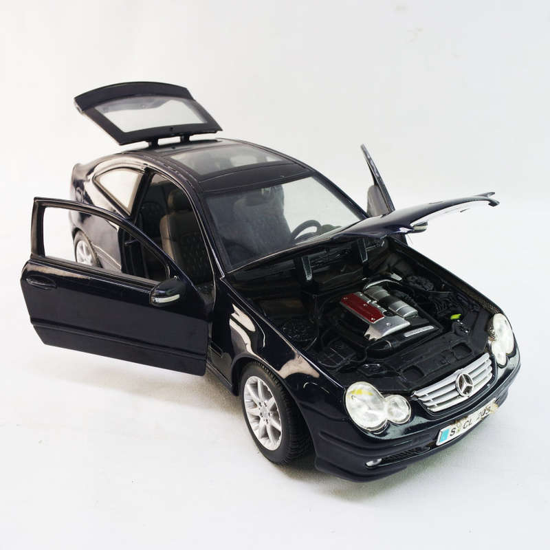LARGE Highly Detailed Die Cast Metal Mercedes C Class Sport Coupe Scale 1:18!!!