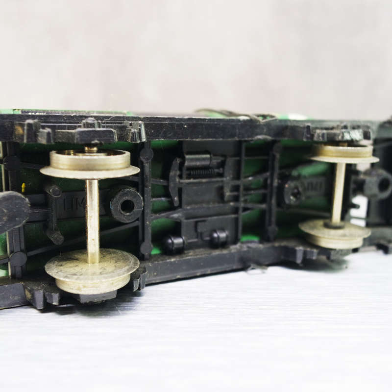 Original HO Scale LIMA Carrier Wagon!!
