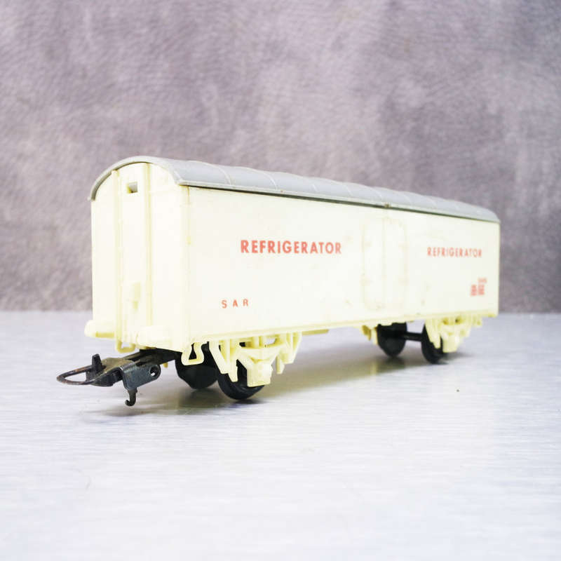 Original HO Scale LIMA SAR Refrigerator Wagon!!!