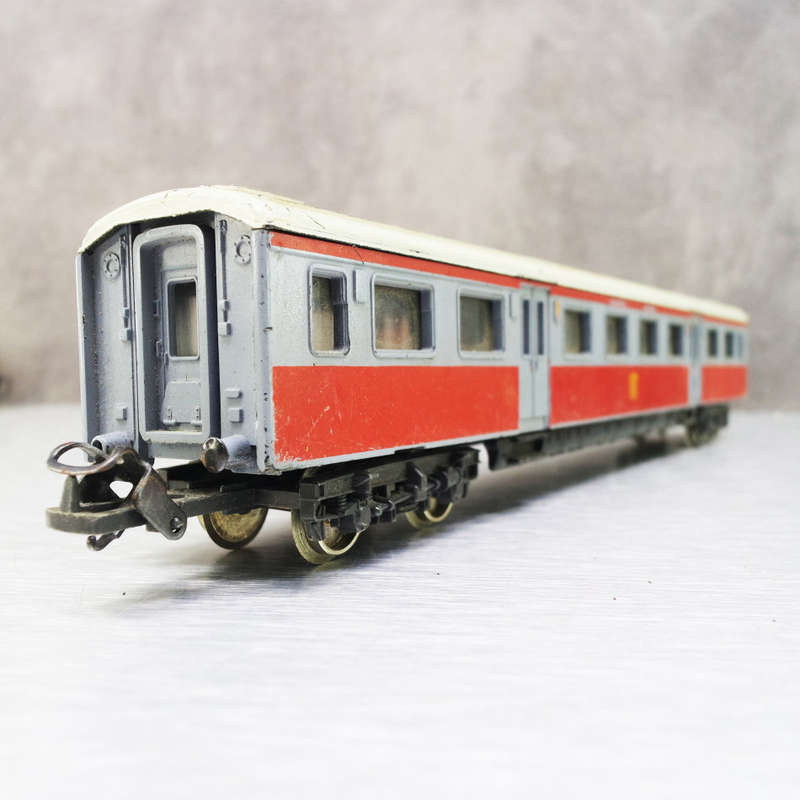 Original HO Scale LIMA SAR Pretoria Coach!!!