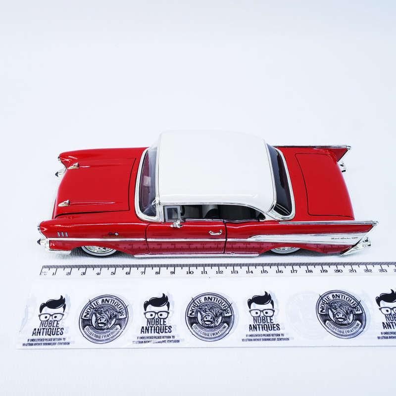 Original Die Cast Metal 1957 Chevy Belair Scale 1:24!!!