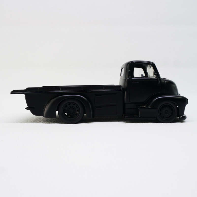 Original Die Cast Metal 1952 Chevy COE Flatbed Scale 1:24!!!