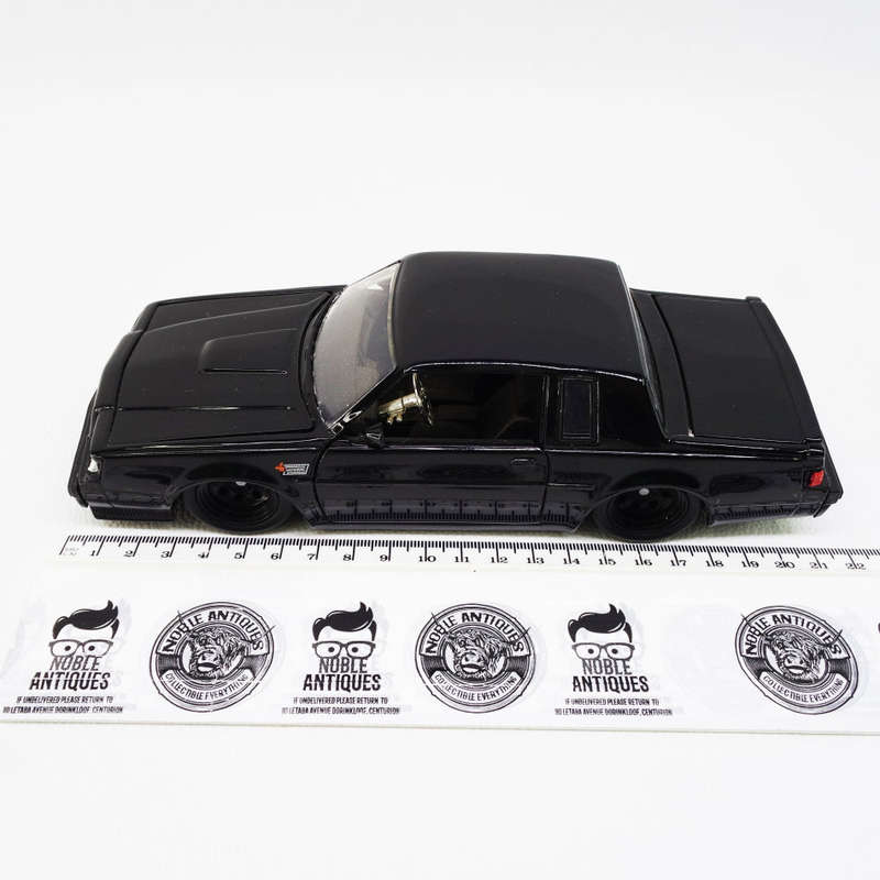 Original Die Cast Metal 1987 Buick Grand National Scale 1:24!!!