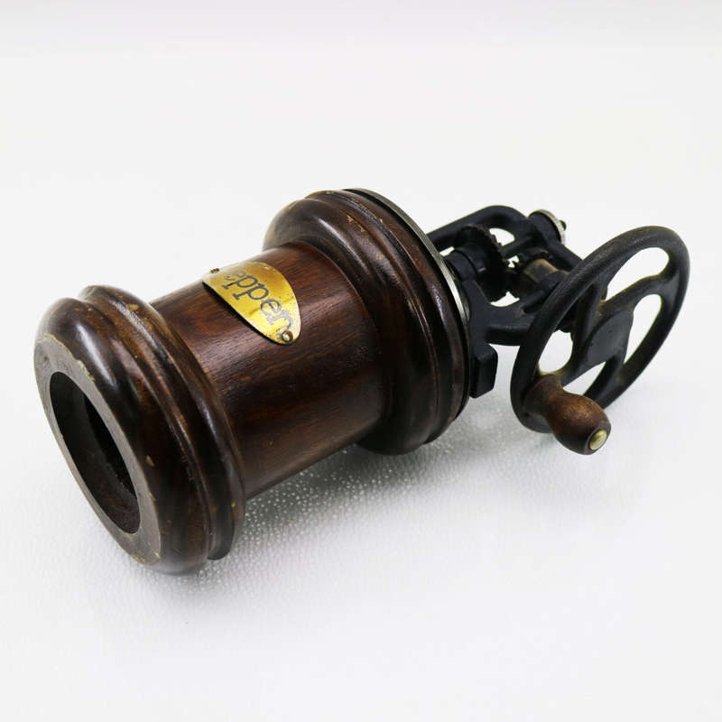 Original Mechanical Vintage Look Pepper Grinder!!! Working!!!