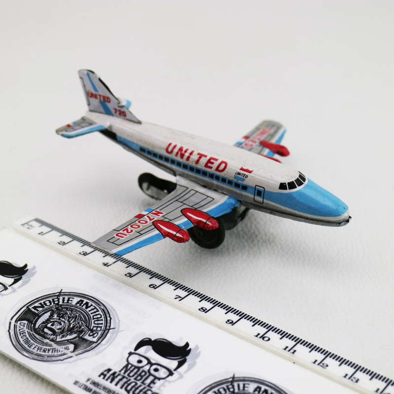 Rare!!! Small Lithographed Japanese Tintoy United Airlines Aeroplane!!!