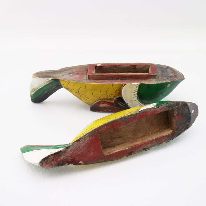 Original Vintage Hand Carved And Painted Polynesian Fish Trinket Box!!!