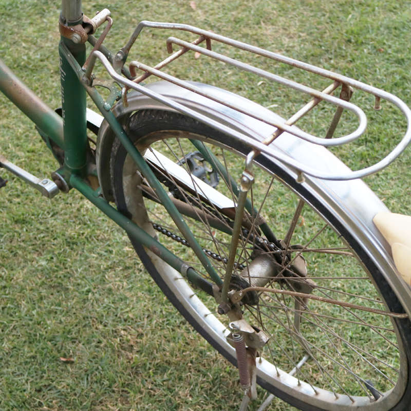 Super Rare!!! Vintage Original Western Flyer Girls Bicycle With All The Original Trim and Extra's