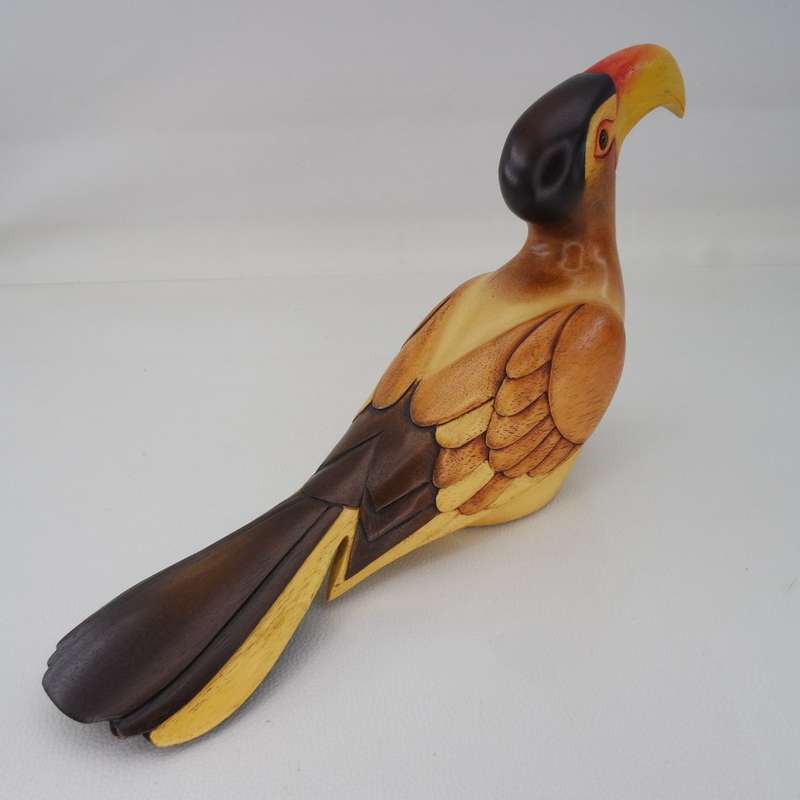 Original Numbered Feathers Gallery Hand Crafted Yellowbilled Hornbill !!! 901/2000 (Like New)