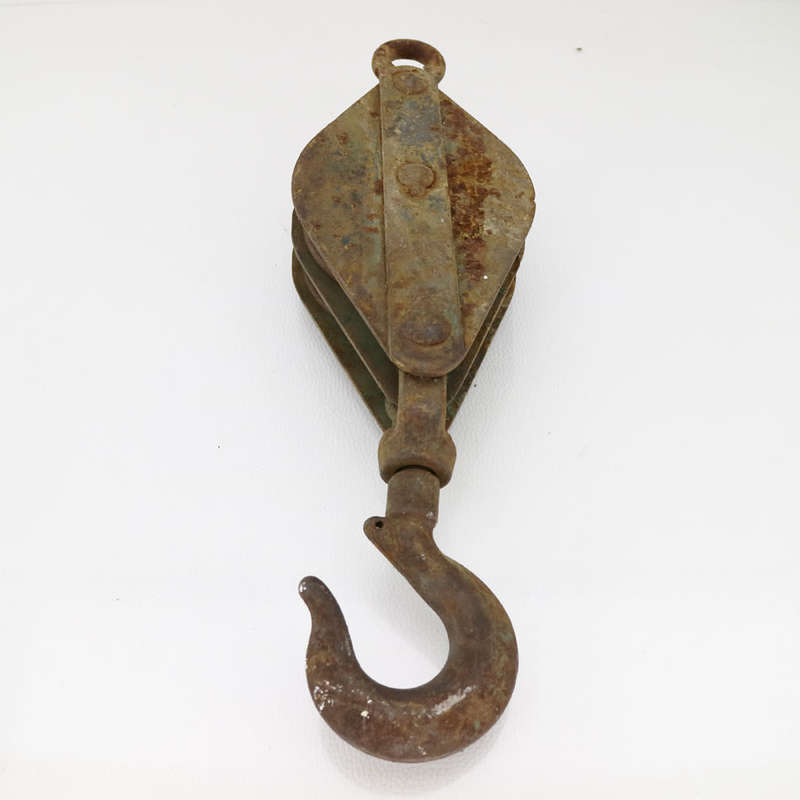 Large Vintage Salvaged Cast Iron Pully!!! 320mm