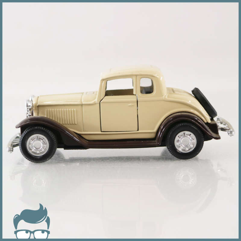 Detailed Die Cast Metal 32 FORD COUPE !!! 1:43