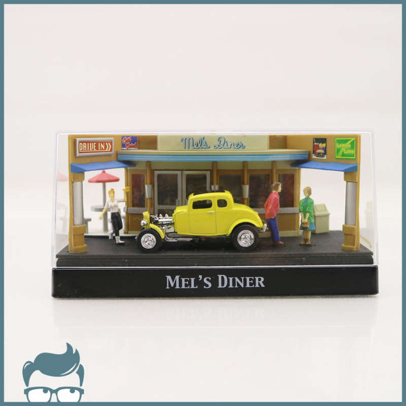 Boxed, Highly Detailed Die Cast Metal Mel's Diner Diorama Scale 1:43!!!