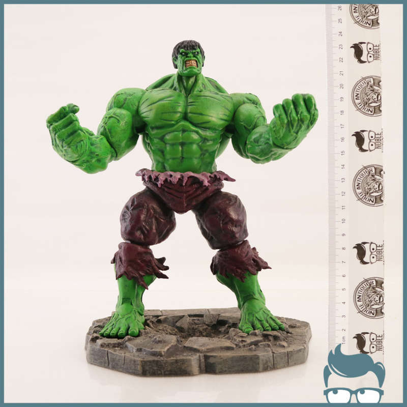 LARGE Articulated Hulk Statue on Base!!!