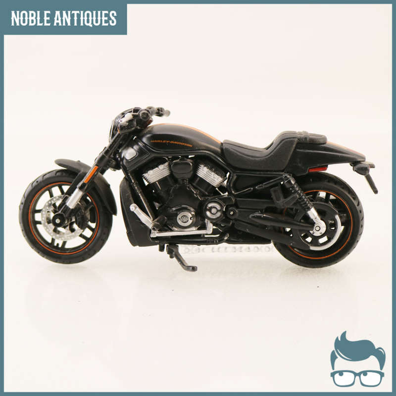 Harley Davidson Detailed Die Cast Motorcycle Model!!!