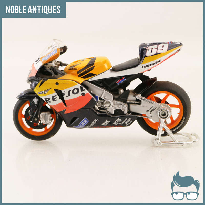 Honda Racer Detailed Die Cast Motorcycle Model!!!