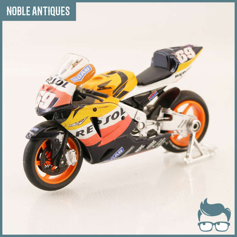 Honda Racer Detailed Die Cast Motorcycle Model!!!