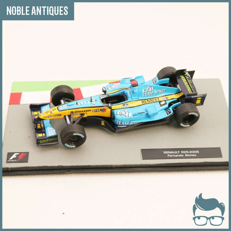 Detailed Acrylic Boxed Die Cast Metal F1 2005 Renault R25!!!