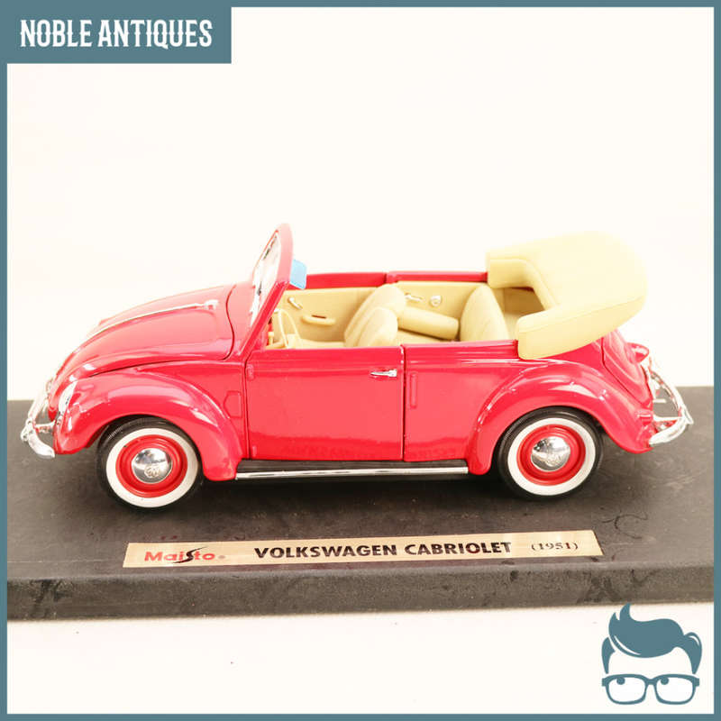Original Scale 1:18 Boxed Highly Detailed Die Cast Metal VW Beetle Cabriolet!!!
