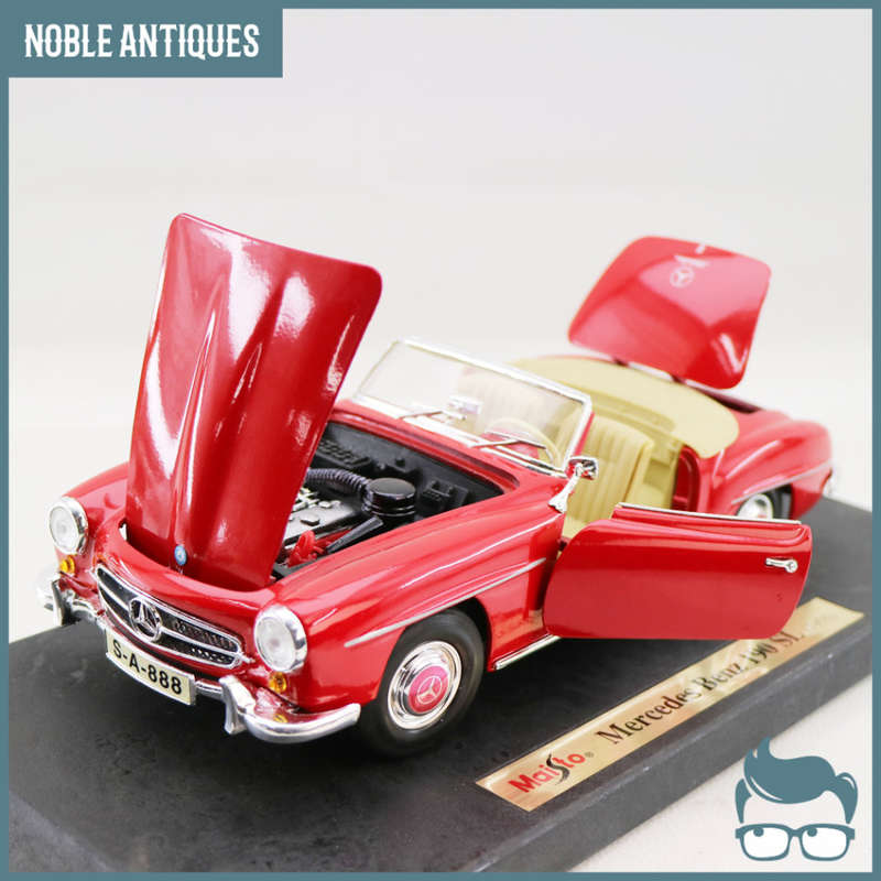 Original Scale 1:18 Boxed Highly Detailed Die Cast Metal Mercedes Benz 190 SL!!!