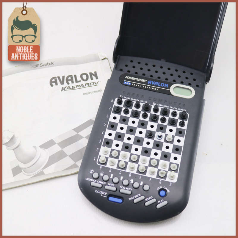 Original Working Kasperov Avalon Pocket Chess Set!!!